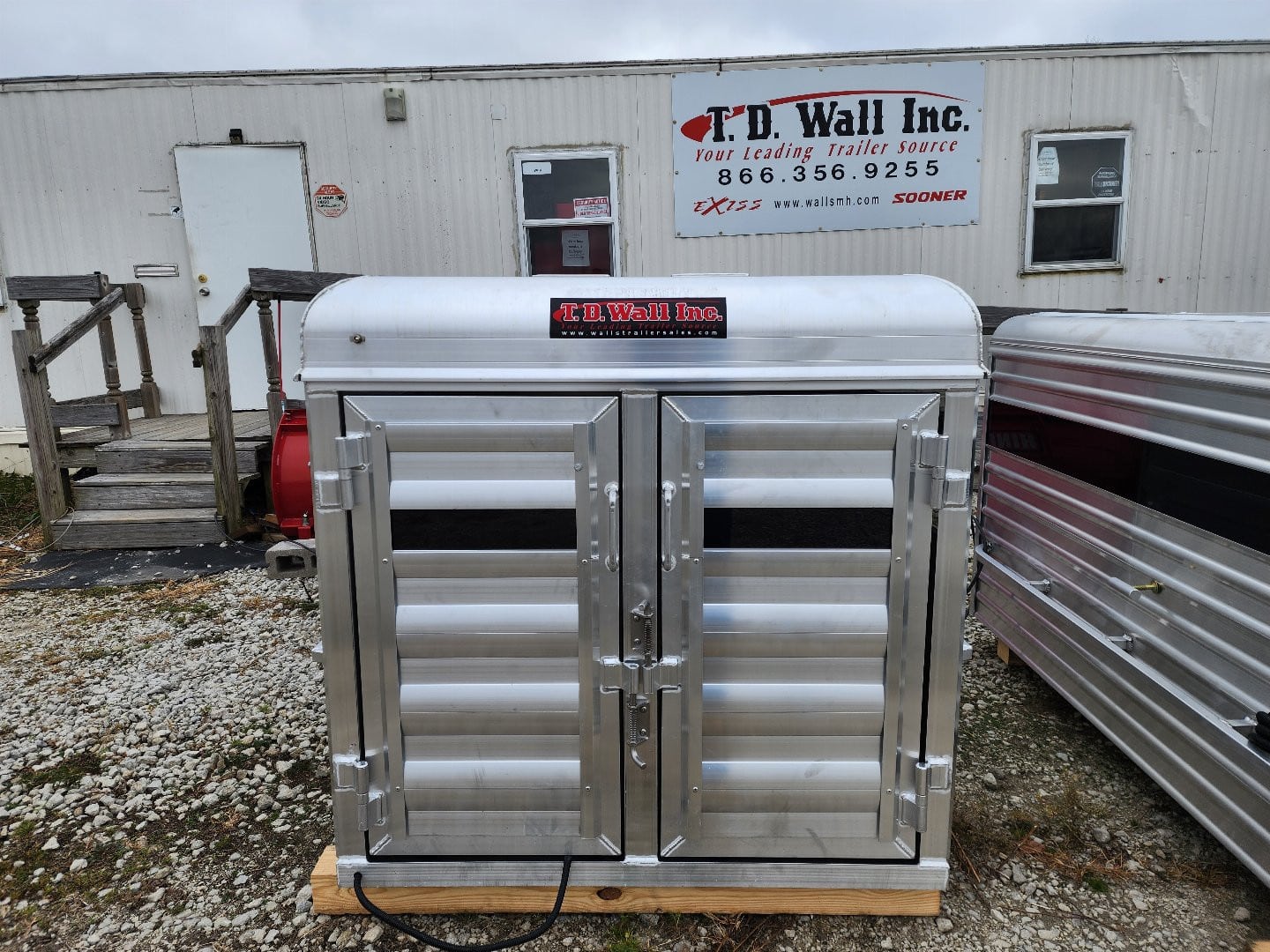 2024 EXISS Stock Box Truck Boxes (Livestock )