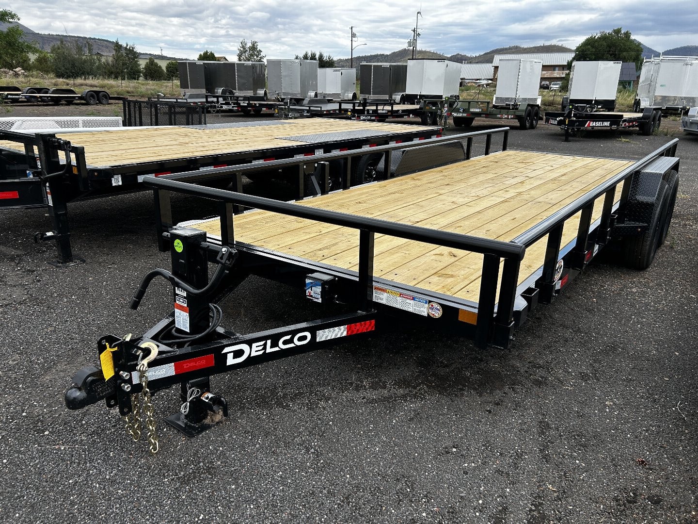 2025 Delco Tandem Axle Car Hauler/9,990 GVWR/83″x20′