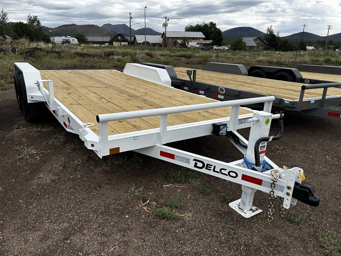 2025 Delco Tandem Axle Car Hauler/9,990 GVWR/83″x18′